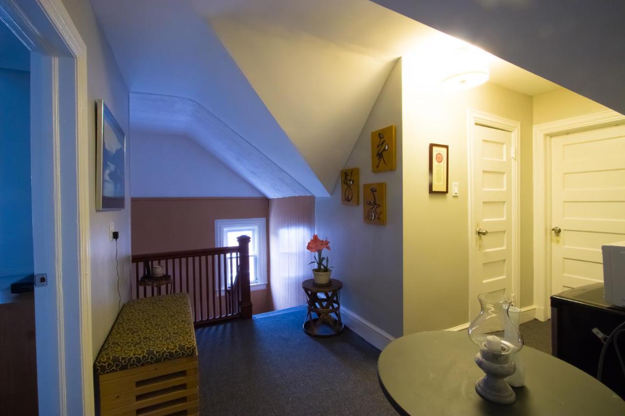 A And Fayebed And Breakfast, Inc, Acomodação com café da manhã  Nova York